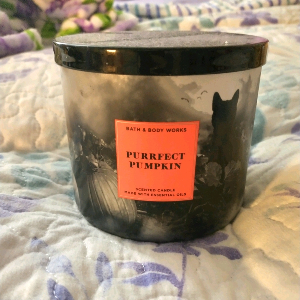 Perfect pumpkin 3 wick bath and body works